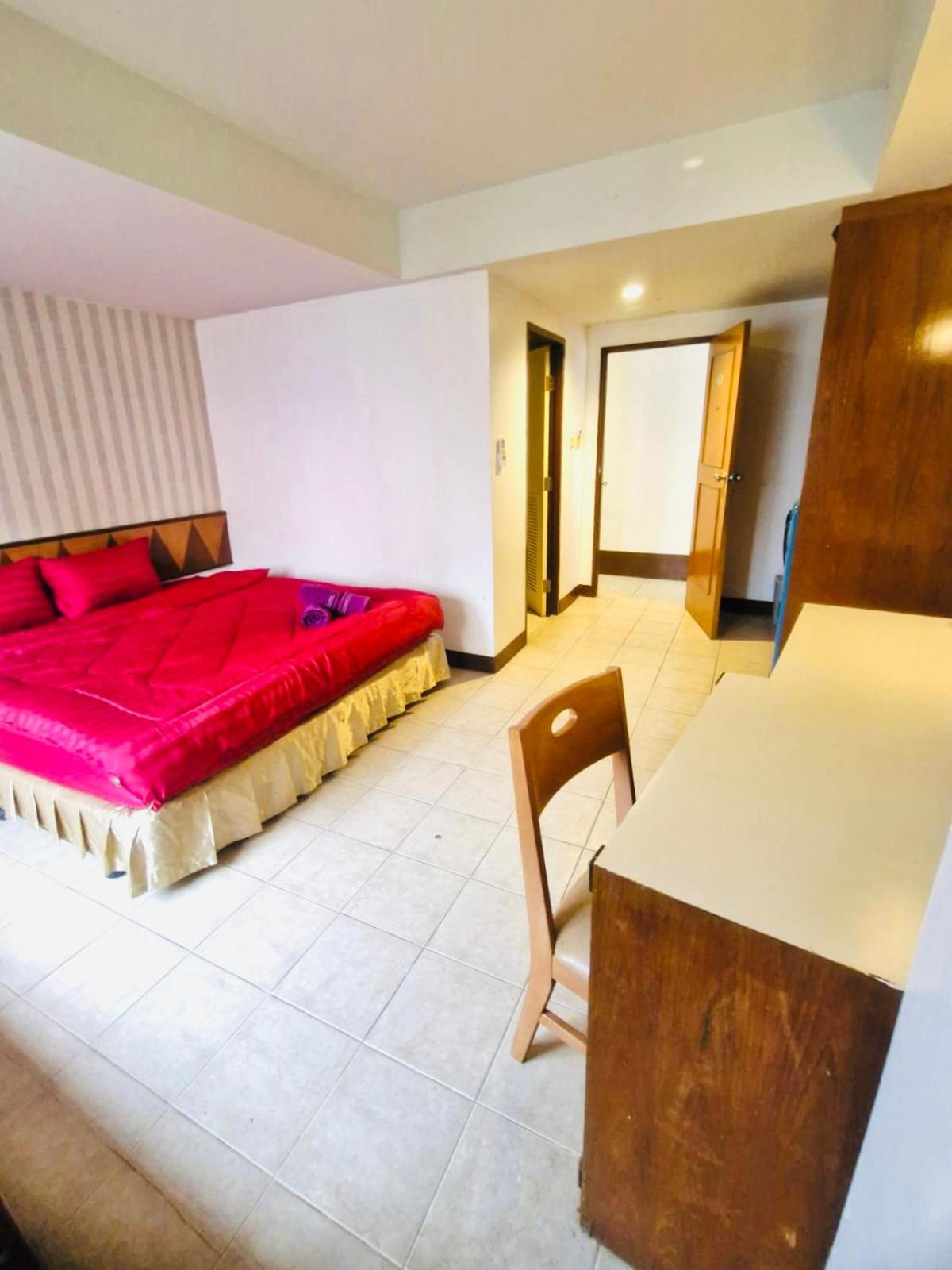 Naza Orchid Hotel 2*